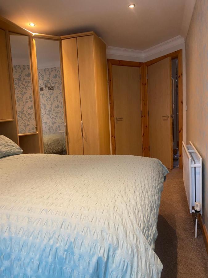 Apartament Blue Pool View Portrush Zewnętrze zdjęcie