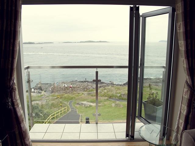 Apartament Blue Pool View Portrush Zewnętrze zdjęcie