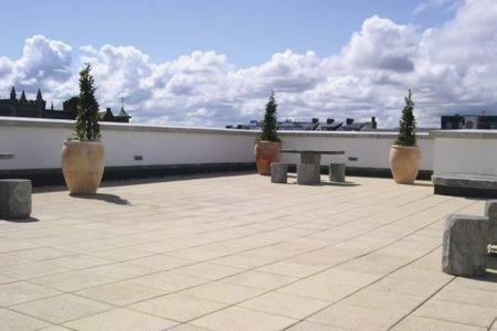 Apartament Blue Pool View Portrush Zewnętrze zdjęcie